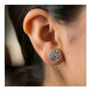 NEW! Tree of Life Stud Earrings – Gold or Silver Alloy